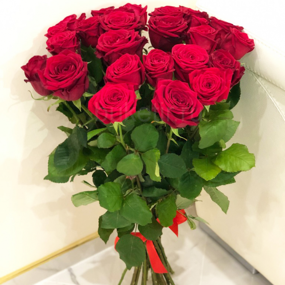 21 красная роза, лента в Приморском