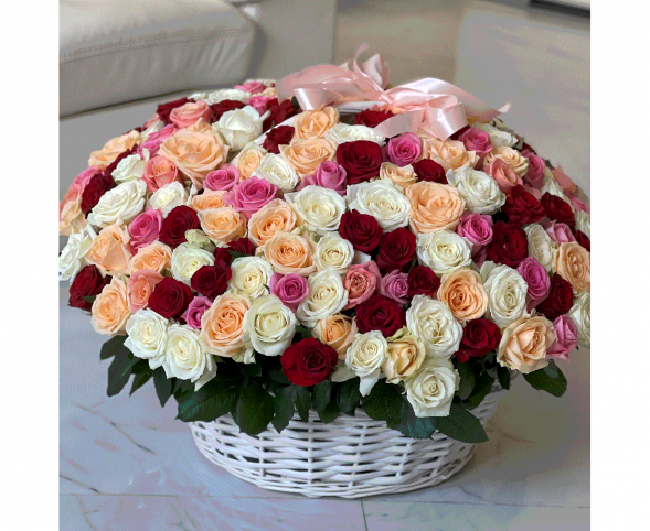201 роза в корзине в Приморском