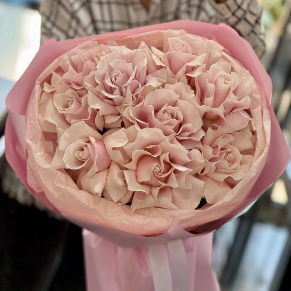 Букет 15 французких роз  в Приморском